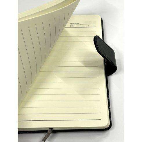 28- Notesz A5 mágneses fekete - 002-25