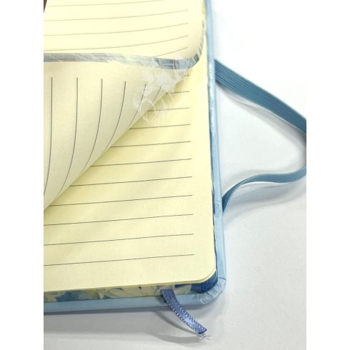 28 - Notesz gumis A6 Blue Flower - 5702-26