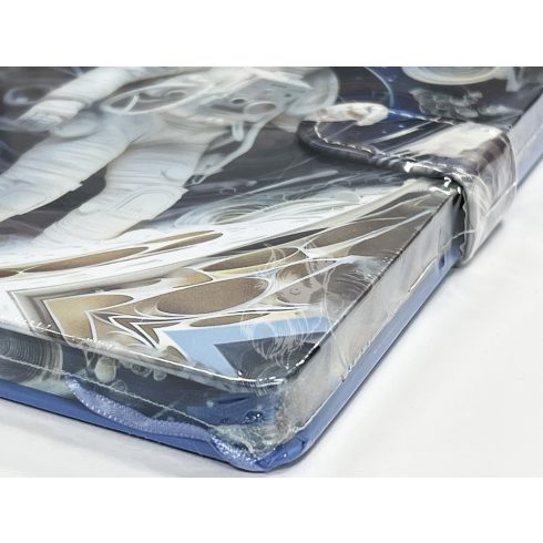 28- Notesz A5 Space 8600-8