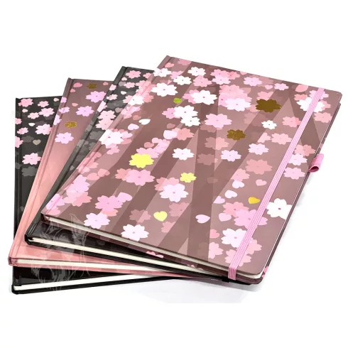 28- Notesz gumis A/4 virágos - 8800-12