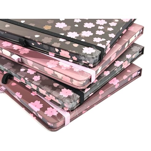 28 - Notesz A5 gumis virágos - 5703-31