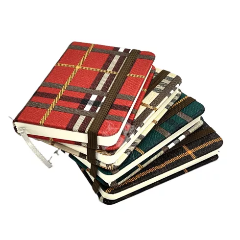 28- Notesz A/7 gumis, kockás - 5801-7