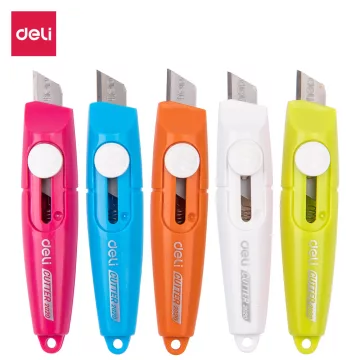 00- Sniccer Deli mini 20 db-os displayen - 2020